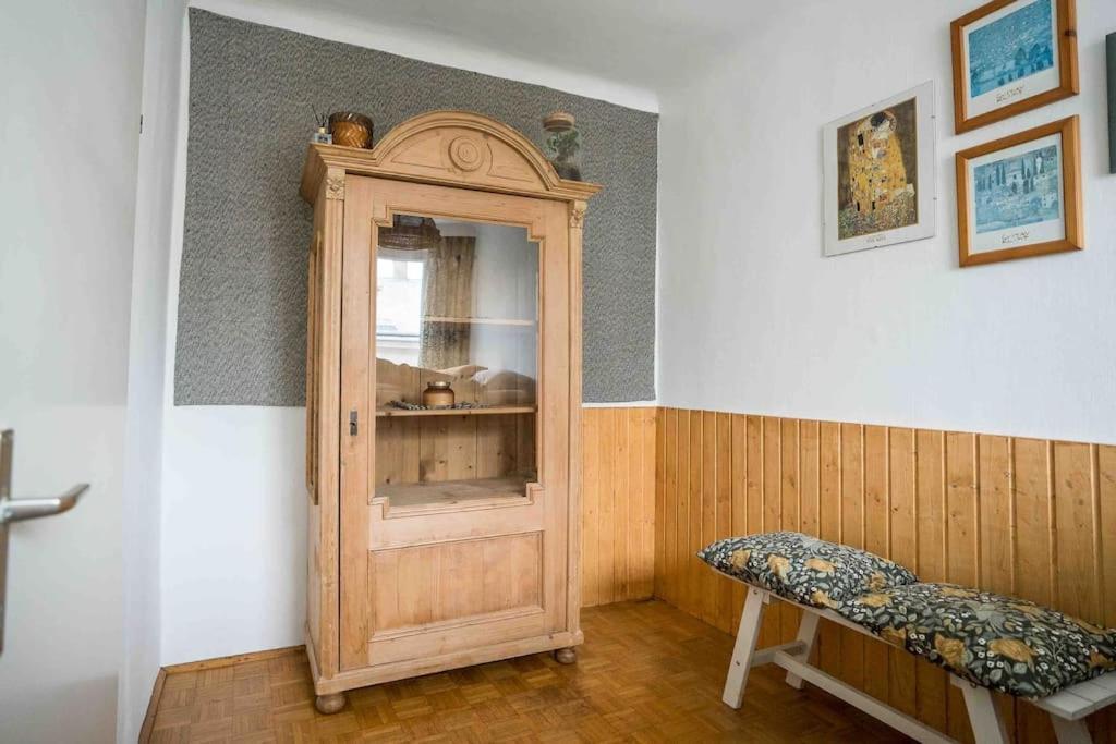 Cozy And Stylish Apartment Near Schoenbrunn Castle Виена Екстериор снимка