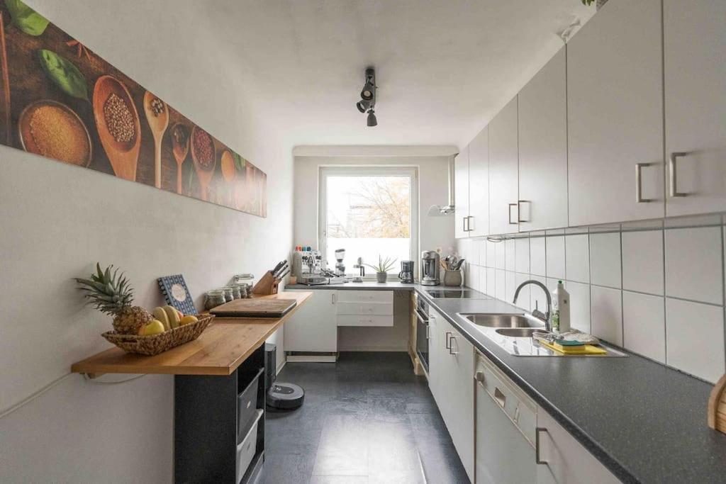 Cozy And Stylish Apartment Near Schoenbrunn Castle Виена Екстериор снимка