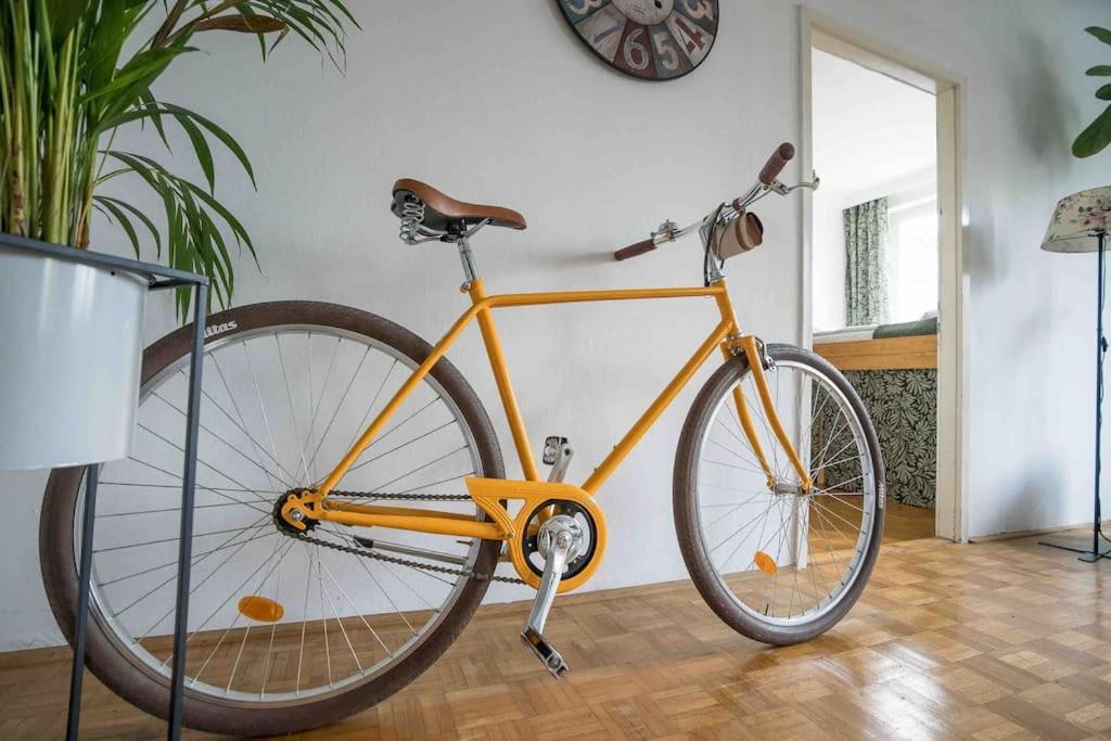 Cozy And Stylish Apartment Near Schoenbrunn Castle Виена Екстериор снимка